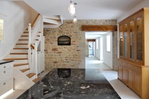 Farm kitchen 2