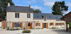 Farmhouse 1