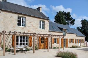 Farmhouse 2